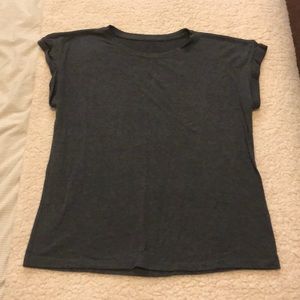 Gray shortsleeve